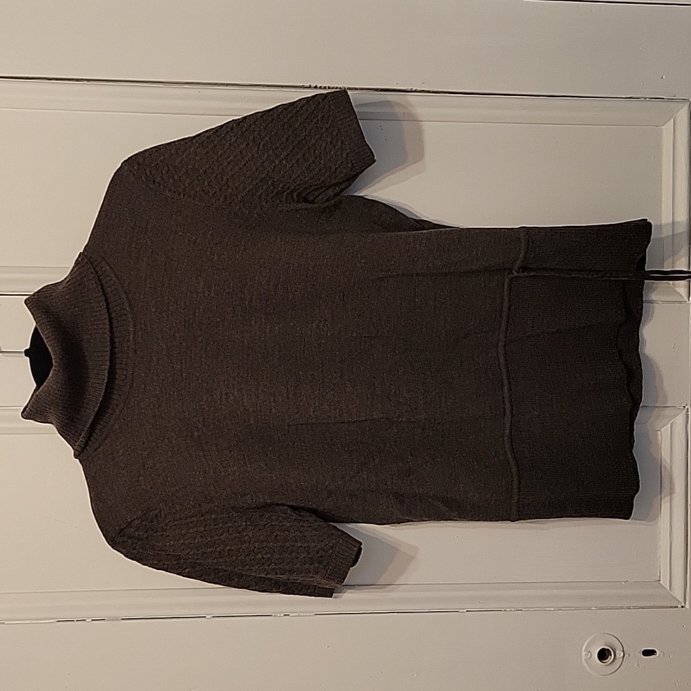 Sarah Spencer Italian wool sweater